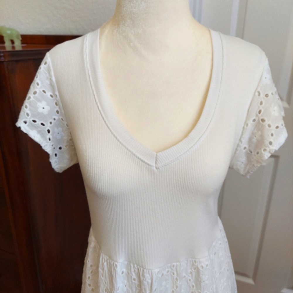 For Her Paris Cotton Dress - Picture 3 of 9